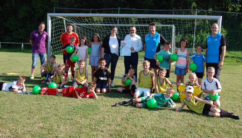 tl_files/sv_rosswangen/Sportheim-Brand/Spende Hettich.JPG